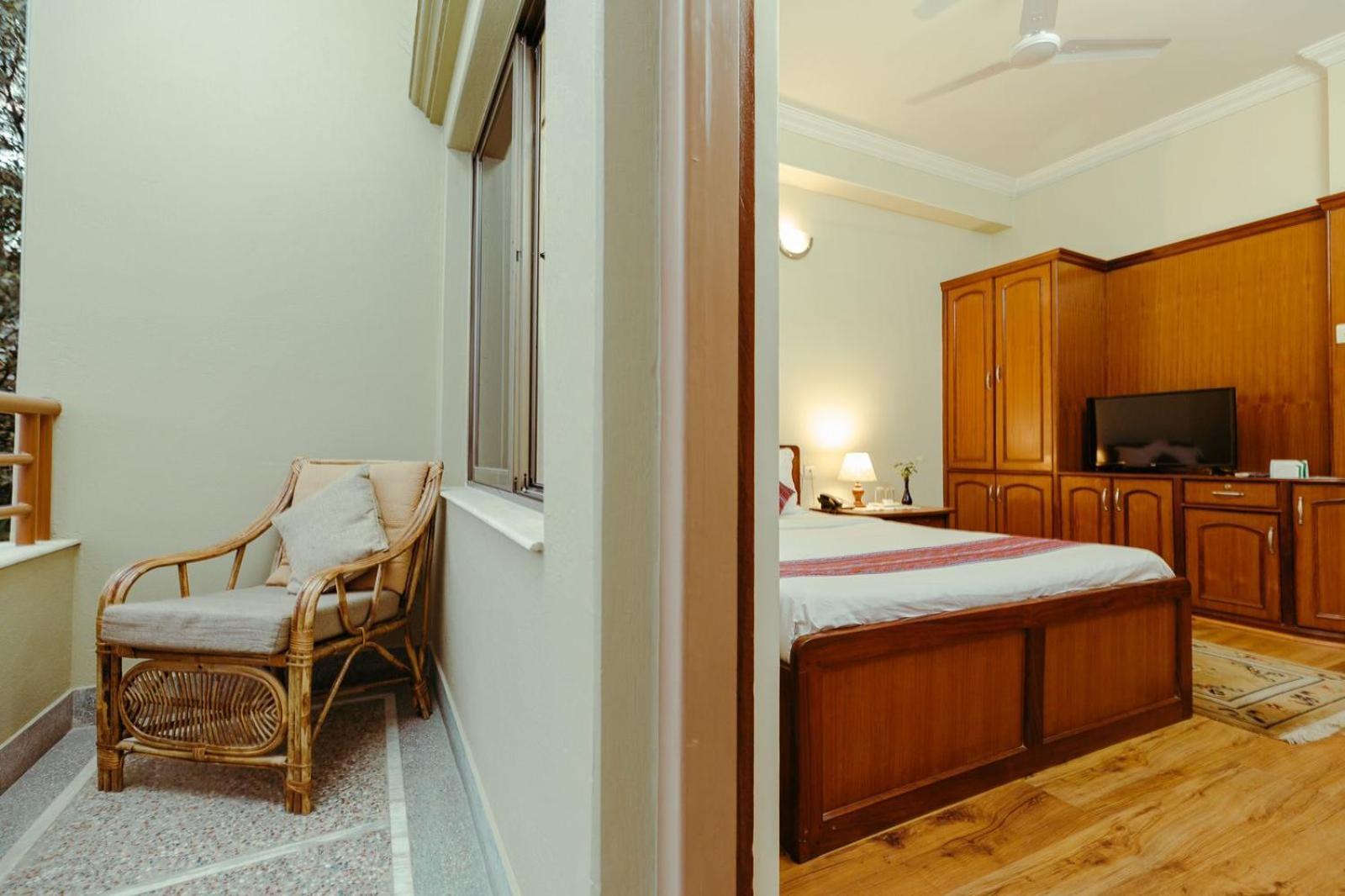 Tise Hotel Катманду Экстерьер фото